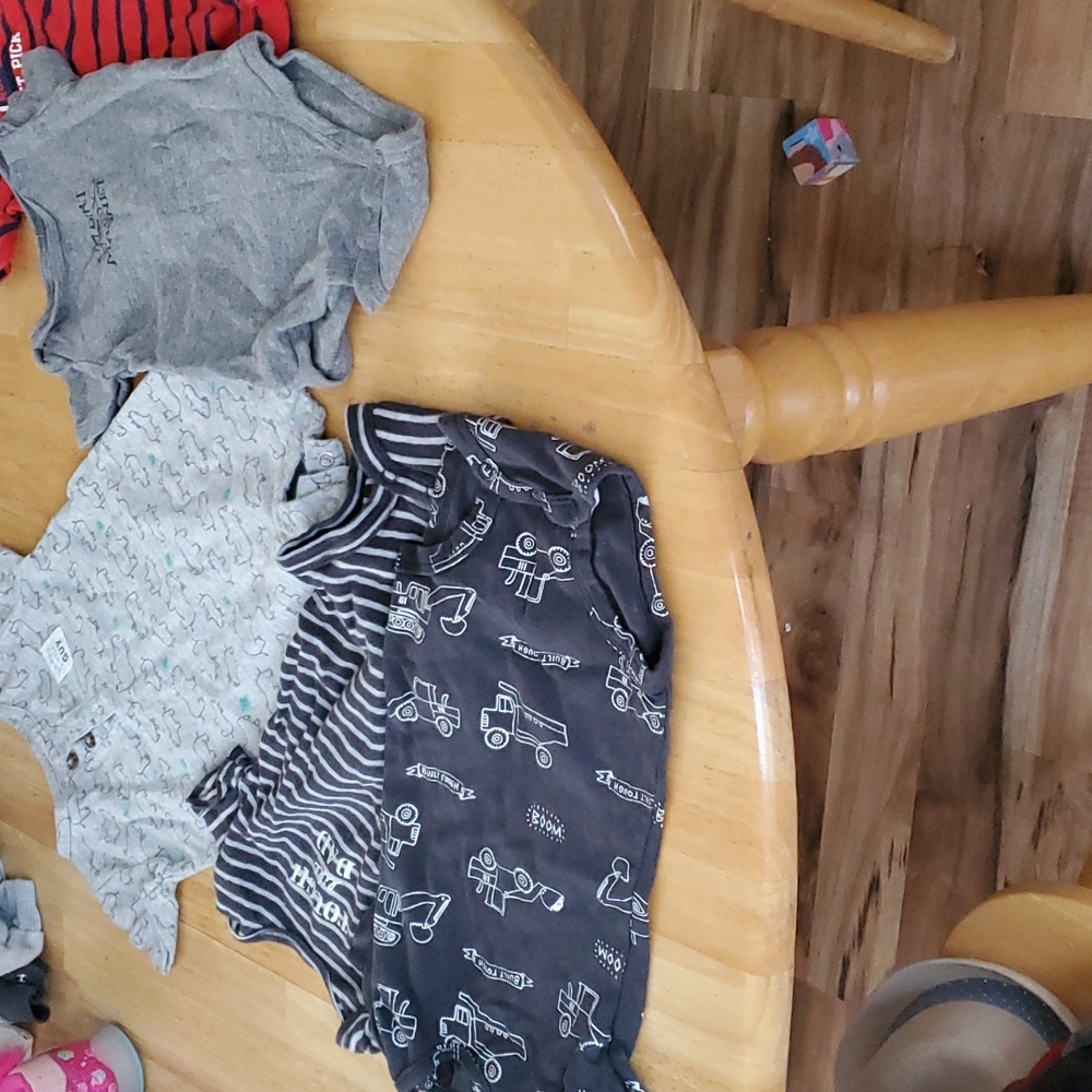 6 month old onesies